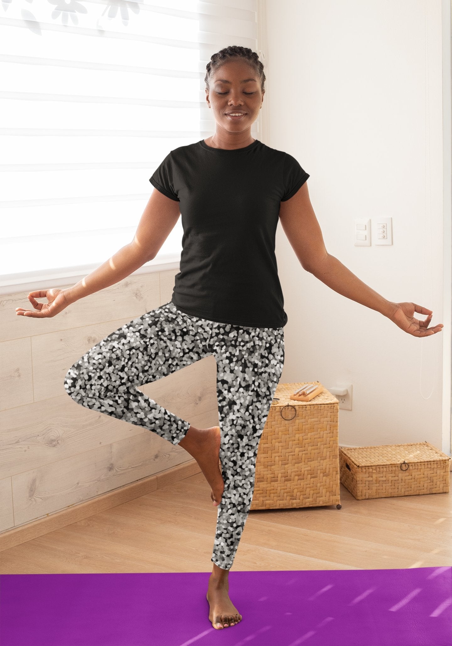 Ladies Yoga Leggings-Black and White with 4 Way stretch-TaraHuntDesigns
